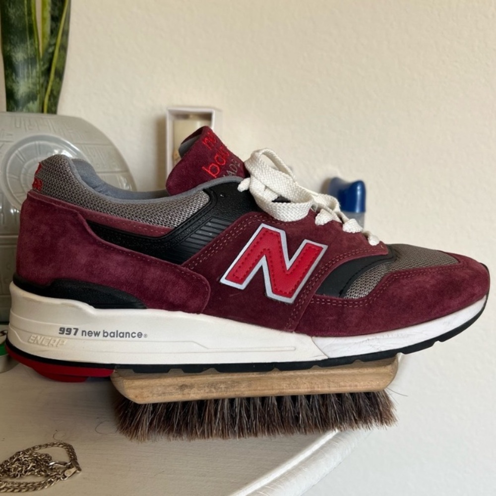 New Balance 997 Burgundy M997 Made In USA - Size 10.5 Men